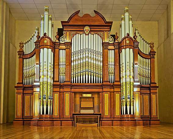 Church/Pipe Organs Pianos